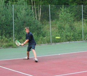 Tohndsbackhand fra Robin